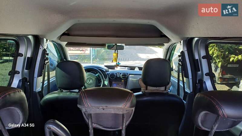Минивэн Dacia Dokker 2014 в Никополе