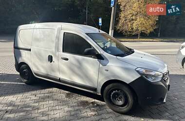 Грузовой фургон Dacia Dokker 2017 в  фото 2 Грузовой фургон Dacia Dokker 2017 в
