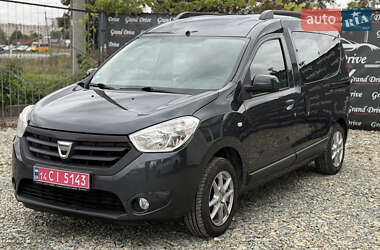 Мінівен Dacia Dokker 2014 в Кам'янець-Подільському
