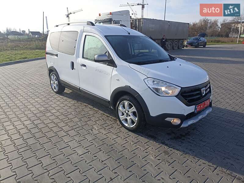 Минивэн Dacia Dokker 2015 в Луцке фото 16 Минивэн Dacia Dokker 2015 в Луцке