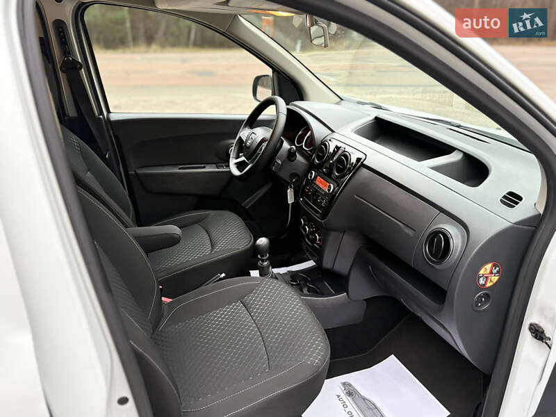 Минивэн Dacia Dokker 2020 в Радомышле фото 37 Минивэн Dacia Dokker 2020 в Радомышле