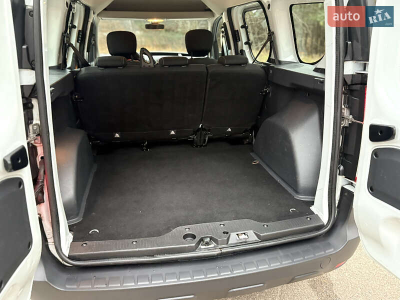 Минивэн Dacia Dokker 2020 в Радомышле фото 43 Минивэн Dacia Dokker 2020 в Радомышле