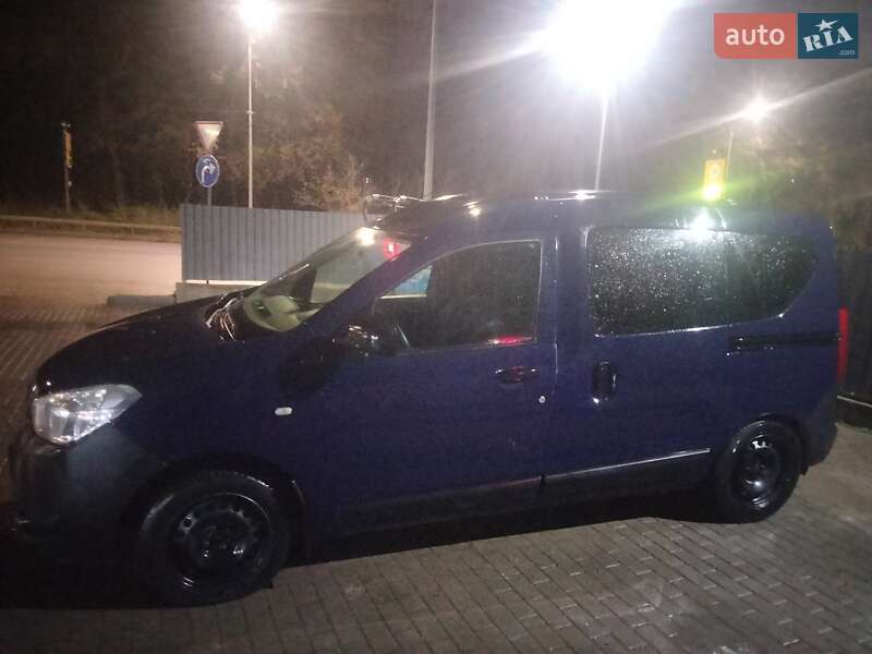 Минивэн Dacia Dokker 2013 в Тернополе