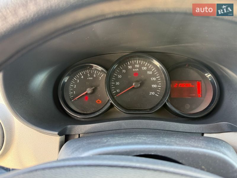 Грузовой фургон Dacia Dokker 2015 в Николаеве