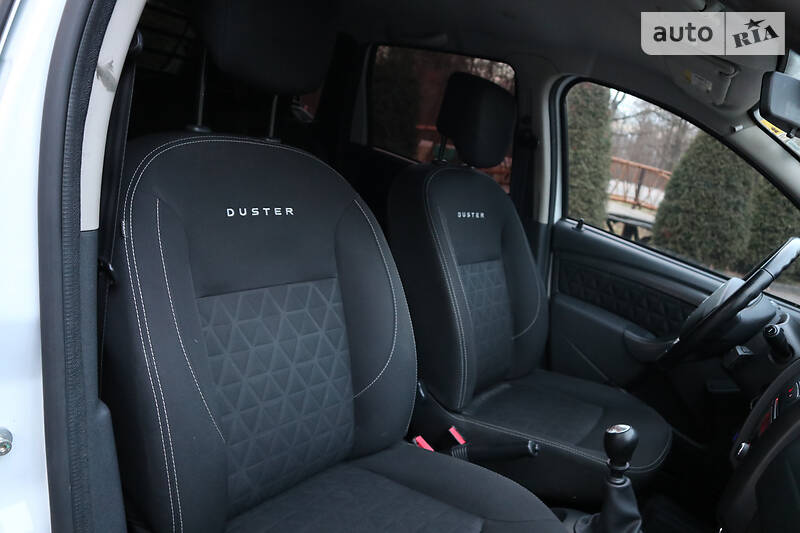 Позашляховик / Кросовер Dacia Duster 2015 в Дрогобичі