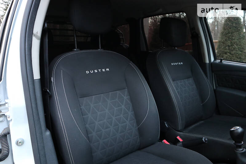 Позашляховик / Кросовер Dacia Duster 2015 в Дрогобичі