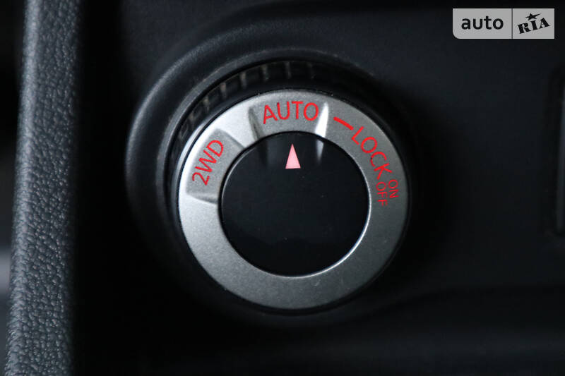 Позашляховик / Кросовер Dacia Duster 2015 в Дрогобичі