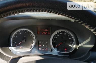 Позашляховик / Кросовер Dacia Duster 2011 в 