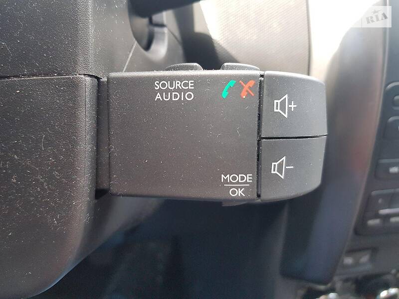 Позашляховик / Кросовер Dacia Duster 2015 в Житомирі