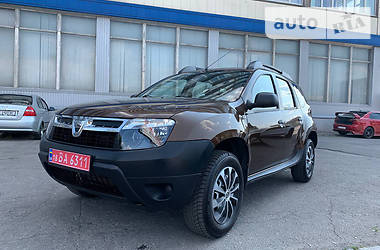 Позашляховик / Кросовер Dacia Duster 2012 в Харкові