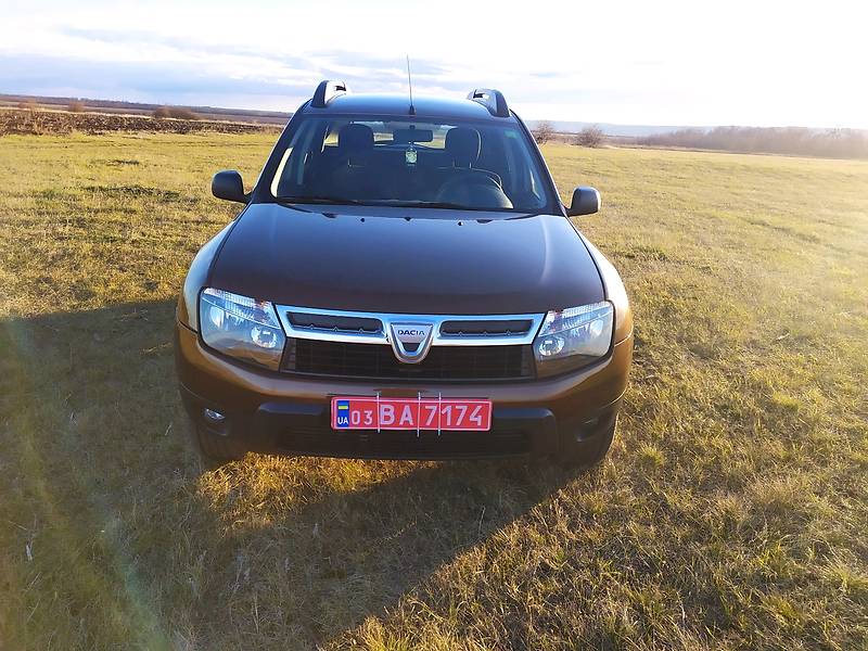 Внедорожник / Кроссовер Dacia Duster 2012 в Марковке