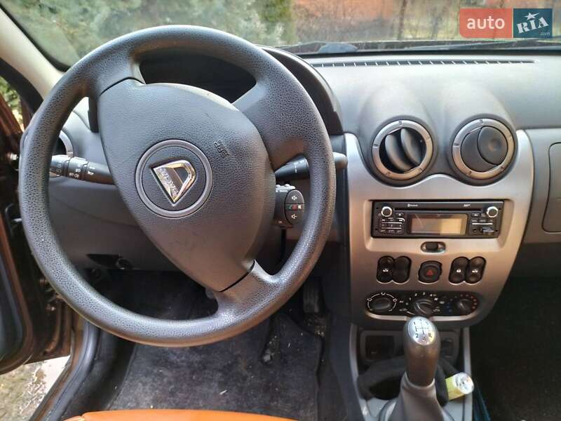 Внедорожник / Кроссовер Dacia Duster 2012 в Луцке фото 7 Внедорожник / Кроссовер Dacia Duster 2012 в Луцке