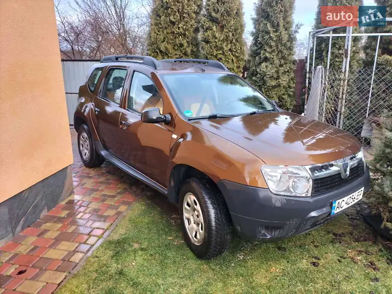 Dacia Duster 2012