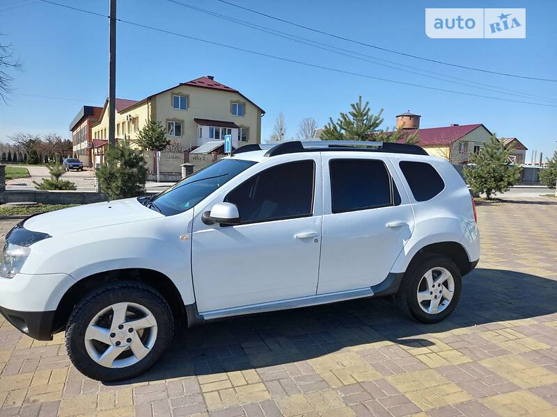 Внедорожник / Кроссовер Dacia Duster 2011 в Самборе