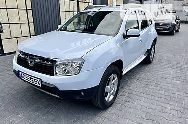 Внедорожник / Кроссовер Dacia Duster 2011 в Остроге