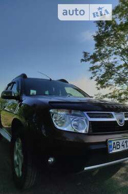 Внедорожник / Кроссовер Dacia Duster 2010 в Ладыжине