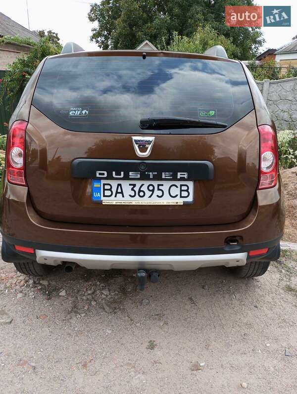 Внедорожник / Кроссовер Dacia Duster 2012 в Александровке