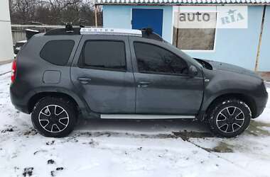 Позашляховик / Кросовер Dacia Duster 2017 в Харкові