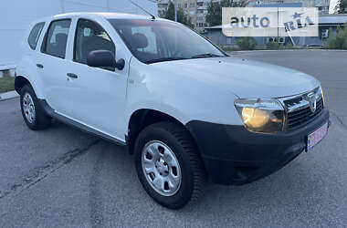 Позашляховик / Кросовер Dacia Duster 2010 в Львові