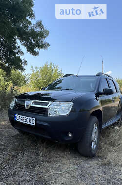 Позашляховик / Кросовер Dacia Duster 2011 в Кам'янці