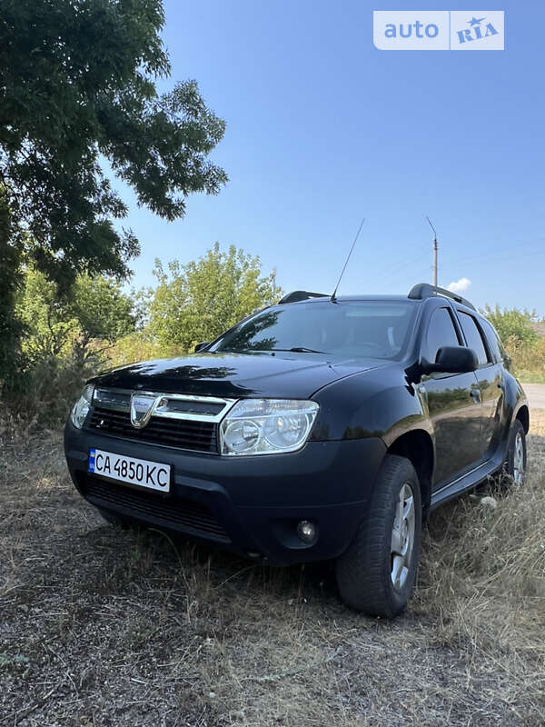 Позашляховик / Кросовер Dacia Duster 2011 в Кам'янці