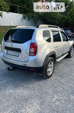 Внедорожник / Кроссовер Dacia Duster 2010 в Новоселице