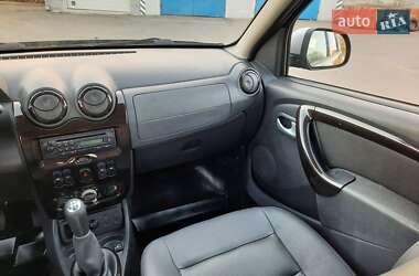 Внедорожник / Кроссовер Dacia Duster 2011 в 