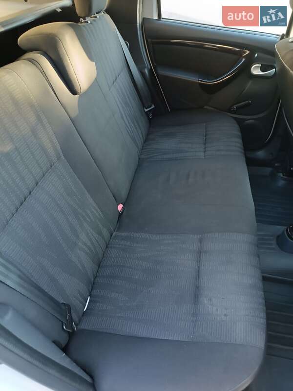 Внедорожник / Кроссовер Dacia Duster 2010 в Тернополе