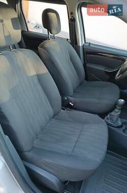 Внедорожник / Кроссовер Dacia Duster 2010 в Тернополе
