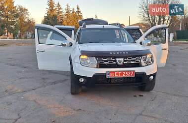 Внедорожник / Кроссовер Dacia Duster 2015 в Новоархангельске