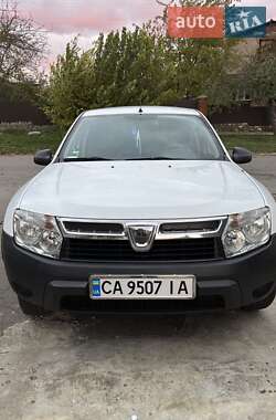 Позашляховик / Кросовер Dacia Duster 2012 в Умані