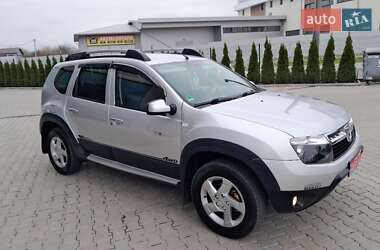 Позашляховик / Кросовер Dacia Duster 2012 в Чернівцях