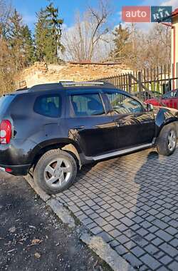 Позашляховик / Кросовер Dacia Duster 2011 в Львові