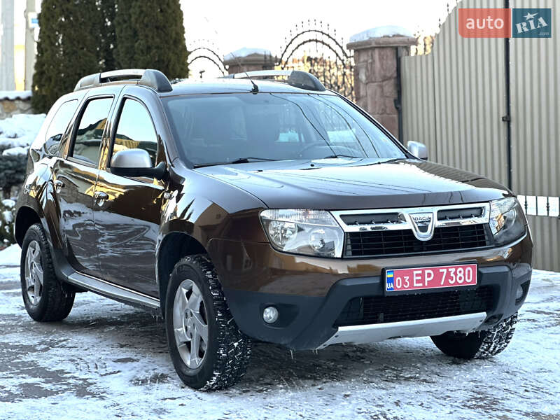 Позашляховик / Кросовер Dacia Duster 2013 в Тернополі