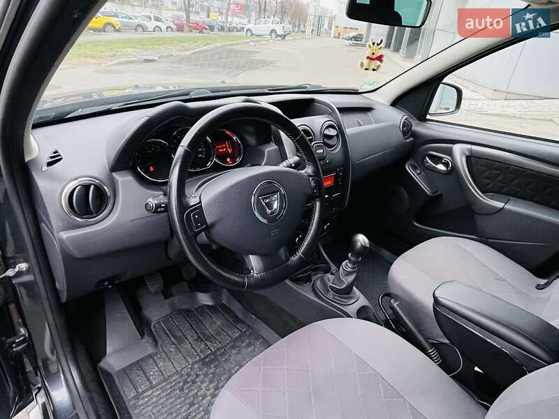 Внедорожник / Кроссовер Dacia Duster 2014 в Киеве