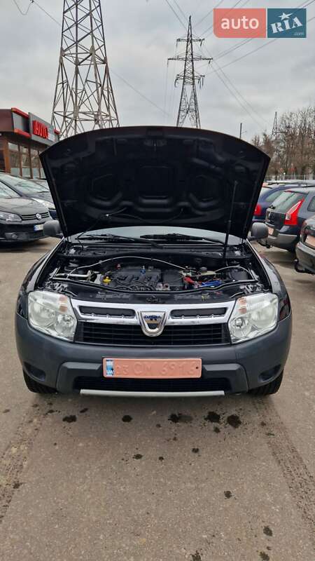 Позашляховик / Кросовер Dacia Duster 2010 в Миколаєві