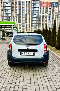 Внедорожник / Кроссовер Dacia Duster 2011 в 