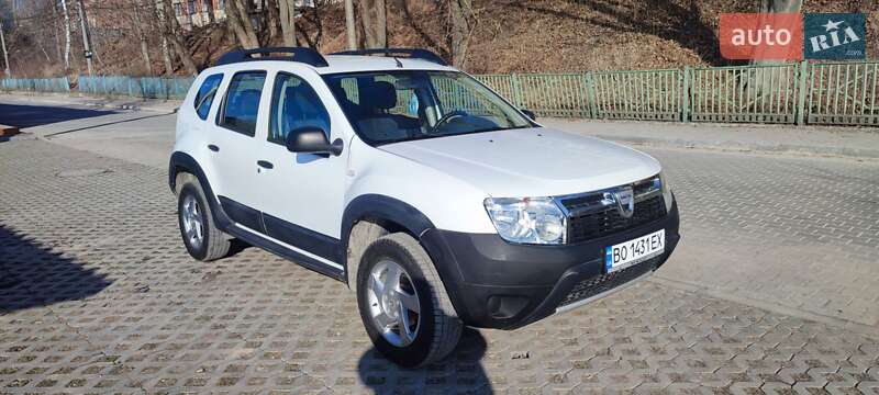 Внедорожник / Кроссовер Dacia Duster 2011 в Тернополе