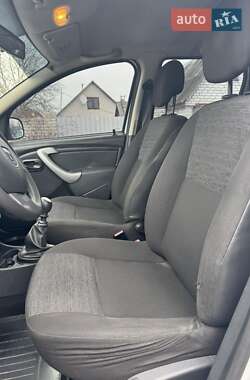 Внедорожник / Кроссовер Dacia Duster 2011 в 