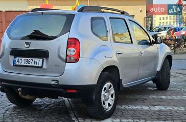 Позашляховик / Кросовер Dacia Duster 2011 в Дубні