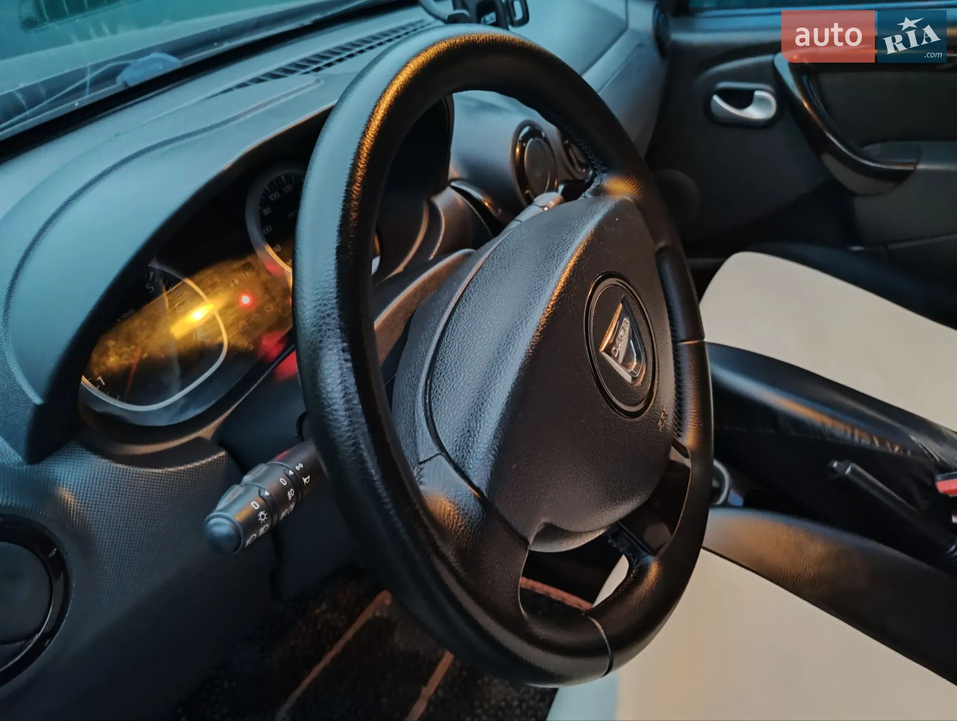 2011 Dacia Duster - мініатюра 7