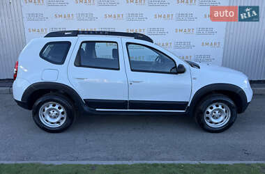 Внедорожник / Кроссовер Dacia Duster 2014 в 