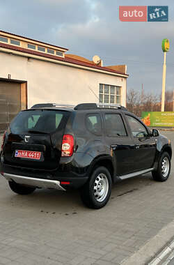 Внедорожник / Кроссовер Dacia Duster 2011 в 