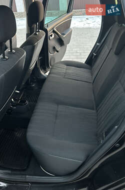 Внедорожник / Кроссовер Dacia Duster 2011 в 