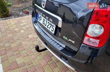 Внедорожник / Кроссовер Dacia Duster 2012 в 