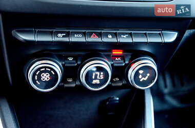 Внедорожник / Кроссовер Dacia Duster 2019 в 