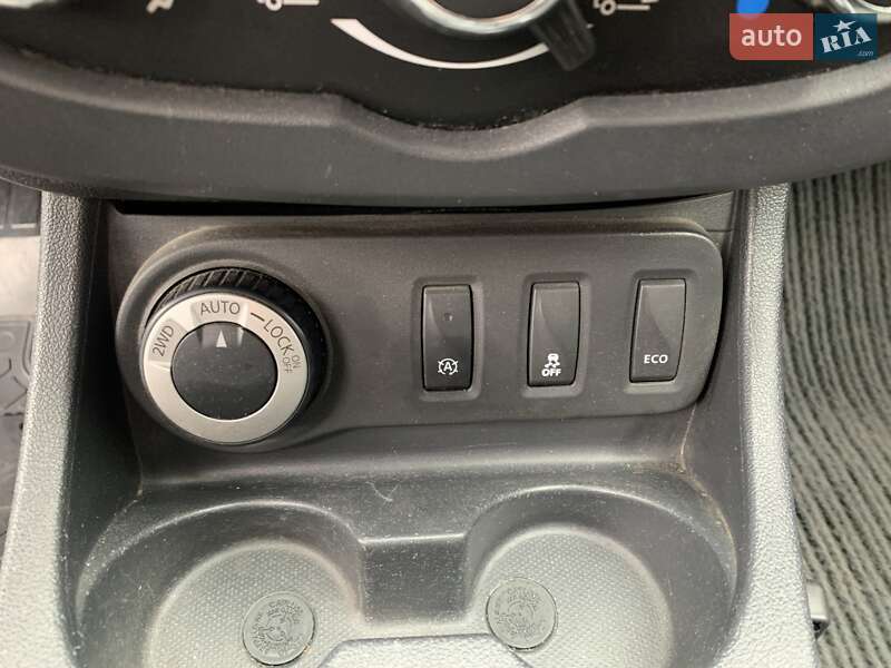 Позашляховик / Кросовер Dacia Duster 2016 в Львові