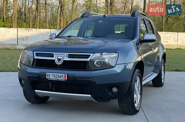 Внедорожник / Кроссовер Dacia Duster 2012 в 