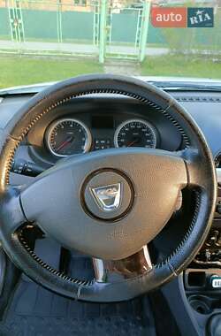 Внедорожник / Кроссовер Dacia Duster 2011 в 