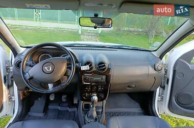 Внедорожник / Кроссовер Dacia Duster 2011 в 